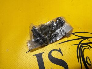 5 X OKRĄGŁE ŚRUBY IMBUSOWE M6X30 BMW NOWE OEM