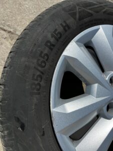 KOŁA FELGI STRUKTURALNE OPONY LETNIE DACIA SANDERO III 3 185/65 R15