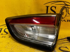 PRAWA LAMPA TYŁ W KLAPE FORD KUGA MK3 ESCAPE MK4