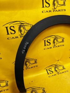 PRAWA LISTWA BŁOTNIKA SIERP TYŁ PEUGEOT 3008 II