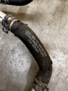 RURA RURKA PRZEWÓD WĄŻ WODY CHŁODZENIA AUDI Q7 4M0 3.0 TDI