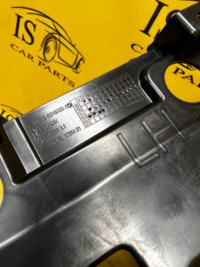 UCHWYT BŁOTNIKA TYLNEGO LEWY FORD ESCAPE MK4 1.5 EB