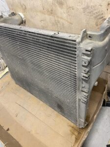 CHŁODNICA POWIETRZA INTERCOOLER MERCEDES ACTROS MP4