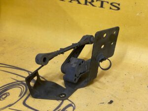 CZUJNIK POZIOMOWANIA PRAWY TYŁ LR L462 DISCOVERY V