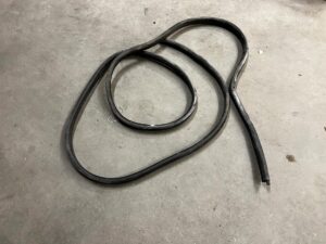 USZCZELKA KAROSERYJNA DRZWI PRZÓD RENAULT MASTER III OPEL MOVANO B