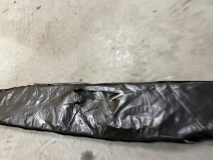 WYGŁUSZENIE BŁOTNIKA PRZÓD PRAWY RENAULT MEGANE IV