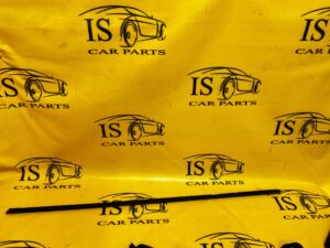 LISTWA ZGARNIAJĄCA SZYBY DRZWI PRZÓD LEWY LEWA BMW 3 E92 COUPE E93 CABRIO