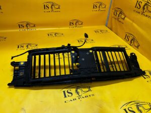 ŻALUZJA WLOT POWIETRZA KIEROWNICA MERCEDES C-KLASA W206