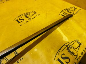 USZCZELKA LISTWA ZGARNIAJĄCA SZYBY PRZÓD LEWY CHROM CITROEN C4 PICASSO II