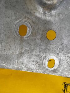 WSPORNIK UCHWYT MOCOWANIE TUNELU BMW F40