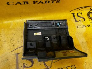 LEWA LISTWA CHROM BŁOTNIKA OSŁONA PROGU GENESIS GV70