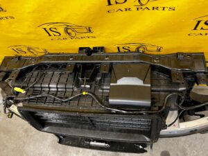 KOMPLETNY PAS PRZEDNI PRZÓD CHŁODNICE RADAR GENESIS GV70 2.5L