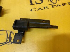 RYGIEL ZAMKA DRZWI LEWY TYŁ FORD GRAND C-MAX MK2