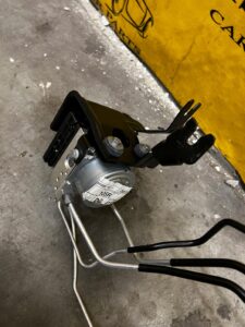 POMPA HAMULCOWA ABS PRZEWODY DACIA SANDERO III 2021R