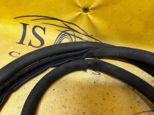 USZCZELKA DRZWI PRZÓD PRZEDNIA LEWY LEWA PORSCHE PANAMERA 970 I LIFT