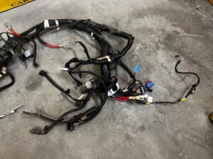 INSTALACJA ELEKTRYCZNA WIĄZKA PRZEDNIA GŁÓWNA TESLA MODEL 3 PRZEDLIFT RWD