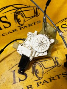 MECHANIZM SZYBY PRAWY PRZÓD BMW E92 M3 7119208