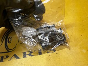 3 X KLAMRA RAMY DACHOWEJ BMW 5 F10 F11 NOWA OEM