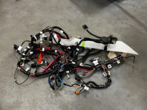 INSTALACJA ELEKTRYCZNA WIĄZKA GŁÓWNA WNĘTRZA PRAWA TESLA MODEL 3 PRZEDLIFT