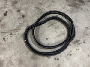 USZCZELKA KLAPY TYŁ BAGAŻNIKA FORD MUSTANG VI