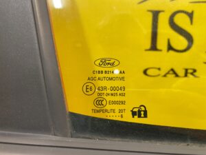 DRZWI PRAWE PRZEDNIE PRZÓD FORD FIESTA MK7 3 DRZWI BRQAWWA RED RACE