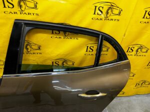 DRZWI TYŁ TYLNE LEWY LEWE RENAULT MEGANE IV HB TECNL CNL