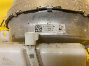 POMPA SERWO HAMULCOWE ZBIORNIK JAGUAR XF II X260