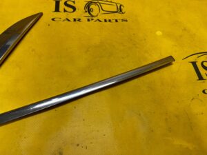 LISTWA CHROM SZYBY BŁOTNIKA TYŁ PRAWA PRAWY RENAULT MEGANE IV KOMBI