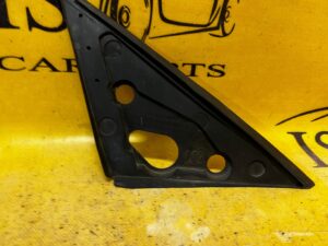 PROWADNICA OSŁONA SZYBY PRAWA BMW E92 M3 7119068