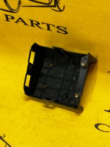 MOCOWANIE WSPORNIK RADARU CZUJNIKA MARTWEGO POLA LEWE LEWY FORD KUGA MK3