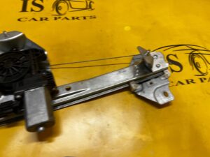 MECHANIZM PODNOŚNIK SZYBY PRZÓD PRAWY DACIA LODGY LIFT RENAULT CLIO IV