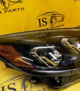 LAMPA PRAWA SOCZEWKA FORD KUGA MK3 ESCAPE MK4 1.5 USA