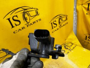 CZUJNIK POZIOMOWANIA ŚWIATEŁ TYŁ LEWY PORSCHE CAYENNE COUPE 9Y3 9Y0 HYBRID