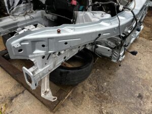 ĆWIARTKA PODŁUŻNICA PRÓG FARTUCH PRAWA PRAWY BMW E71 X6M