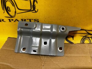 WSPORNIK MOCOWANIE BŁOTNIKA PRAWY DACIA SANDERO III 2023R