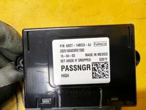 MODUŁ STEROWNIK DRZWI PASAŻERA PRZÓD PRAWY FORD FUSION LIFT USA