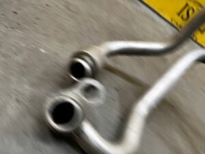 KOMPLET RURY RURA PRZEWODY PRZEWÓD WĄŻ CHŁODNICY OLEJU BMW X5M E70 X6M E71