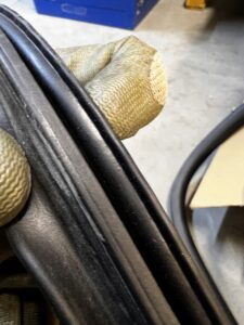 USZCZELKA DRZWI TYŁ TYLNYCH LEWA PRAWA CITROEN C4 GRAND PICASSO II EU