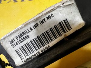 KRATKA DOLNA ŚRODKOWA ZDERZAKA PRZÓD FORD FUSION