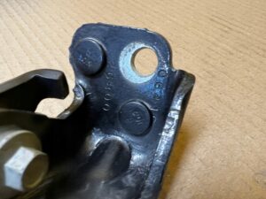 KOMPLET ZAWIASY DRZWI TYŁ PRAWY FORD FUSION LIFT USA J7