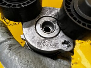 NAPINACZ PASKA JAGUAR LR 2.0D 204DTA AJ200D