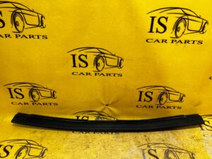 USZCZELKA MASKI POKRYWY SILNIKA TYLNA BMW E92