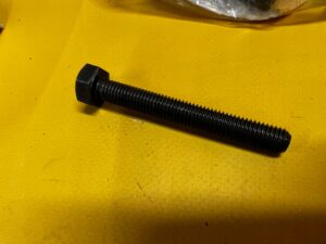 ŚRUBA SZEŚCIOKĄTNA M10X80 BLOKU SILNIKA BMW M47N M47N2 M57N NOWA OEM