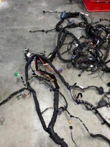 WIĄZKA PRZEWODÓW KABINY WNĘTRZA RANGE ROVER EVOQUE II L551