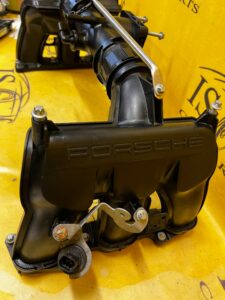 KOLEKTOR SSĄCY DOLOT PORSCHE 991 911 GTS LIFT 3.0