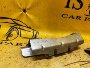 MOCOWANIE UCHWYTU PODSUFITKI RENAULT MEGANE IV