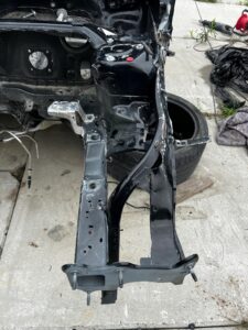 ĆWIARTKA PODŁUŻNICA SŁUPEK LEWY PRZÓD FORD ESCAPE MK4 USA 2020