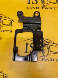 PODSTAWA MOCOWANIE AKUMULATORA FORD FIESTA MK8