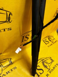 KOMPLET SIŁOWNIKI ELEKTRYCZNE TELESKOPY KLAPY TYŁ BAGAŻNIKA PEUGEOT 3008 II