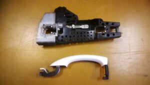 ZEWNĘTRZNA KLAMKA KIEROWCY AUDI A4 B8 LEWY PRZÓD